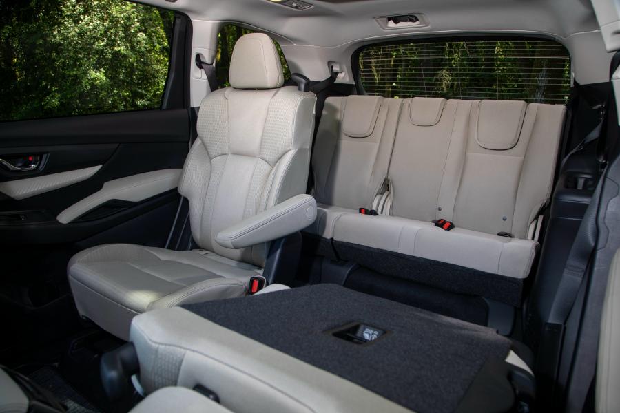 Интерьер Subaru Ascent Limited 2018 года  (фото 33 из 34)